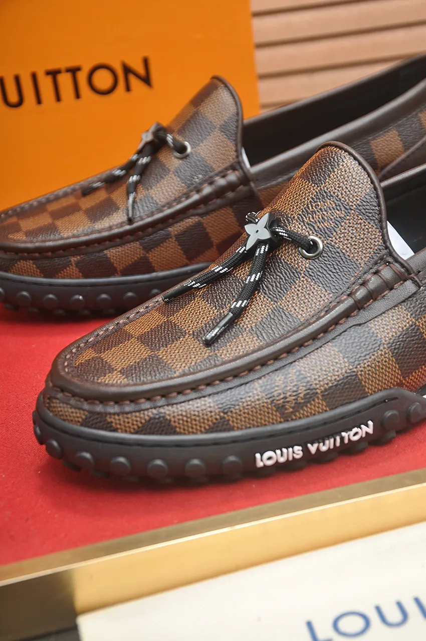 Men's men's shoes💰660💶[LOUIS VUITTON] (original order) new style🍀LV Louis Vuitton* - top version of LV classic beanie shoes! Made of imported original single cowhide, original leather side strips and wear-resistant rubber outsole! High quality products! Code number 39-45 (45 customized)